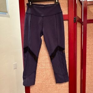 Beyond Yoga purple blue yoga pants with lace  inserts size S